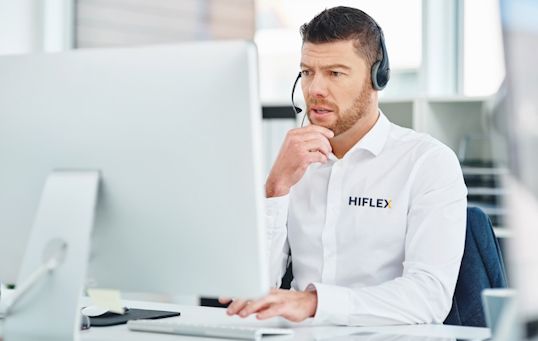 Hiflex medewerker